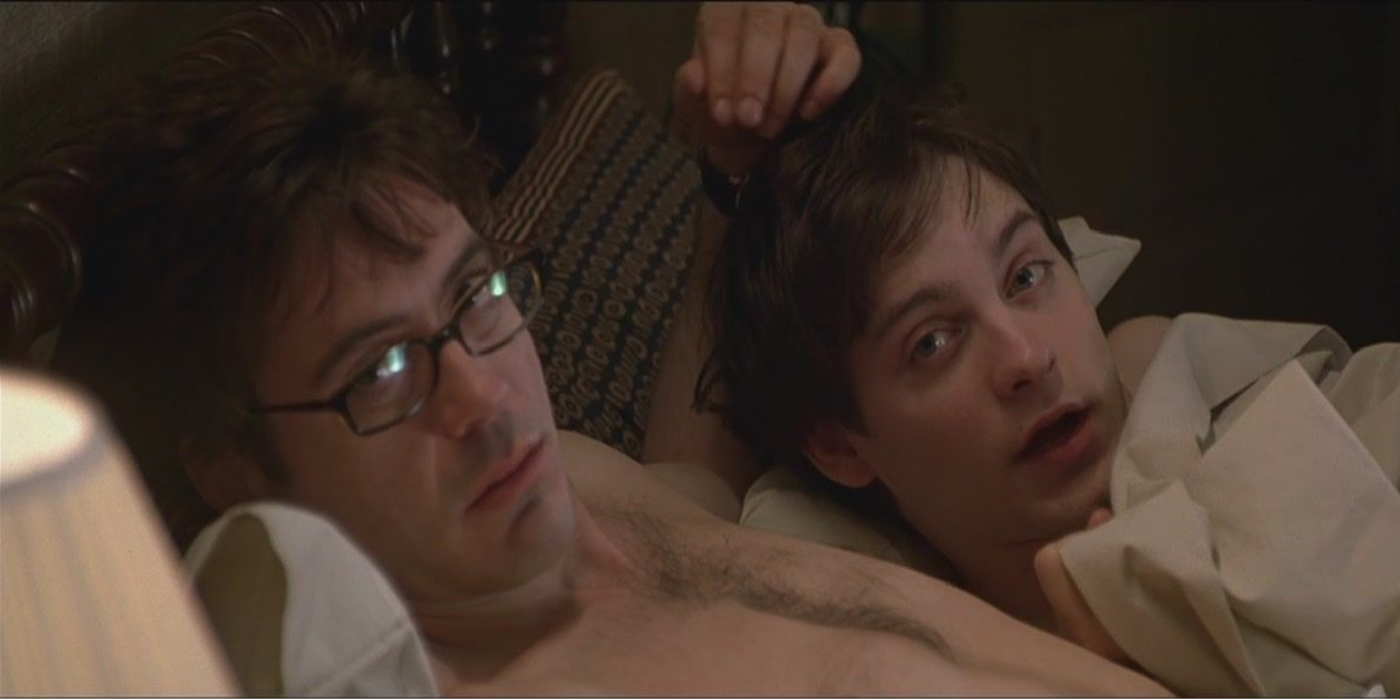 Robert Downey Jr. and Tobey Maguire in Wonder Boys