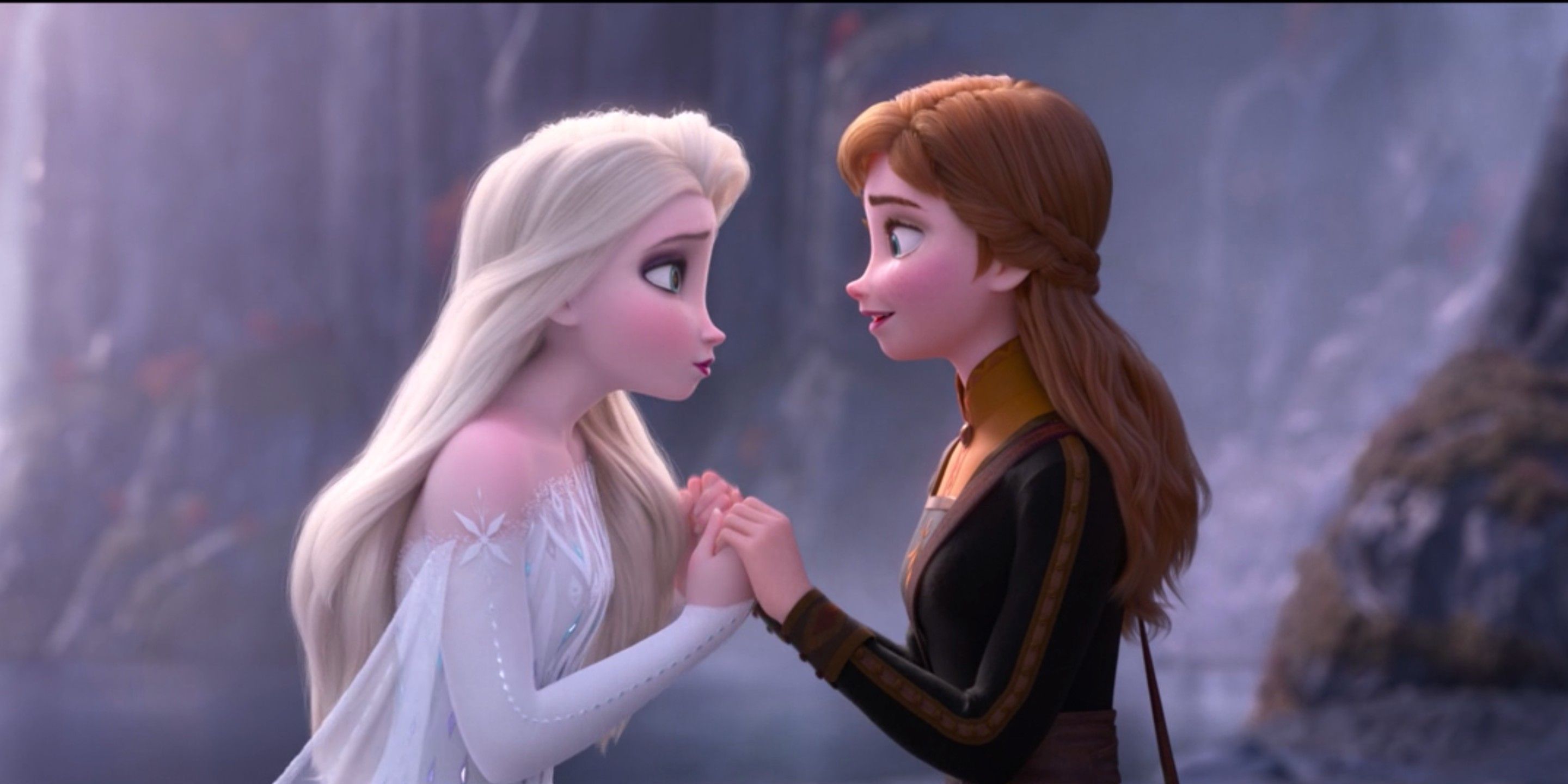 Anna and Elsa holding hands in Frozen 2