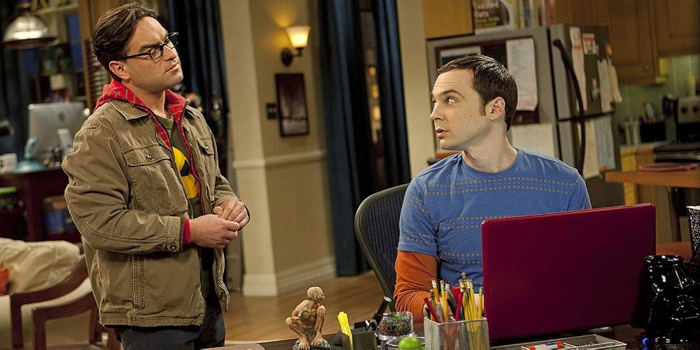 Leonard and Sheldon talking in The Big Bang Theory