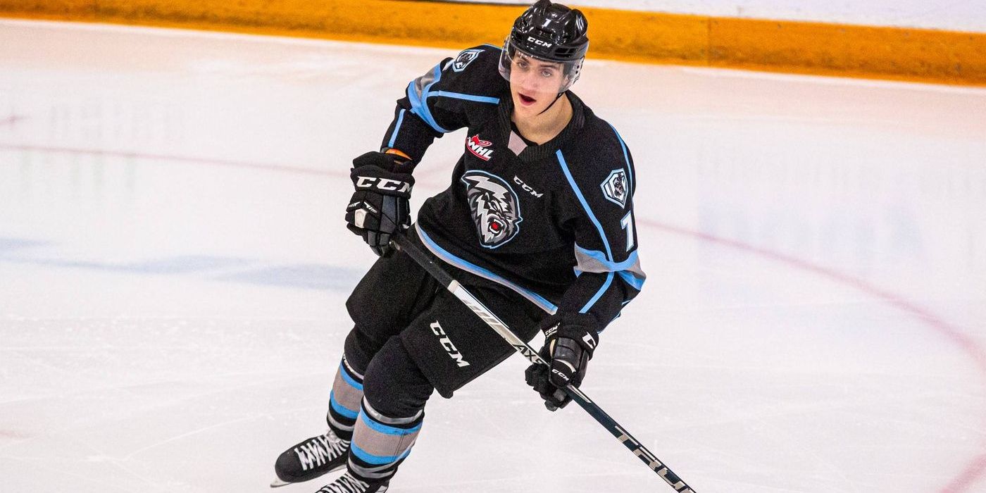 Carson Lambos playing for the Winnipeg Ice