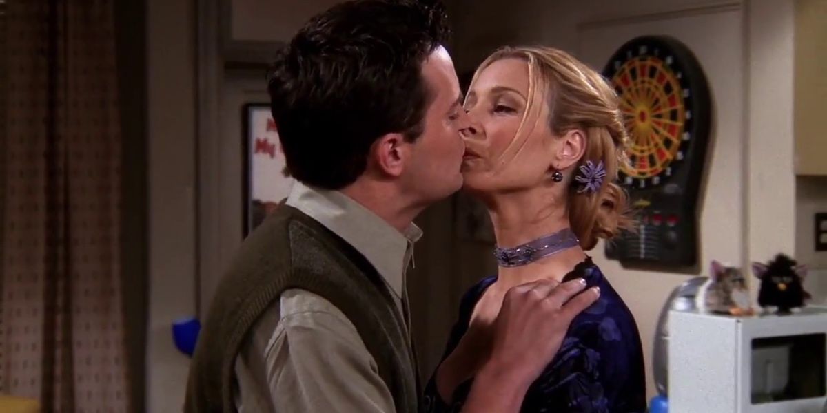 Chandler and Phoebe almost kiss in season 5 of Friends