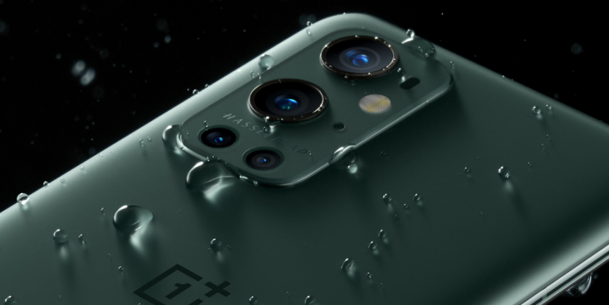 OnePlus 9 Pro with water droplets on it