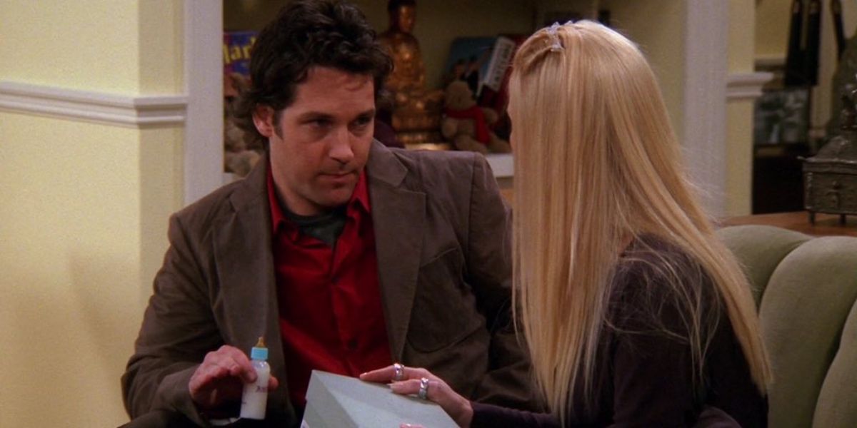Mike and Phoebe get rid of the rat babies in Friends