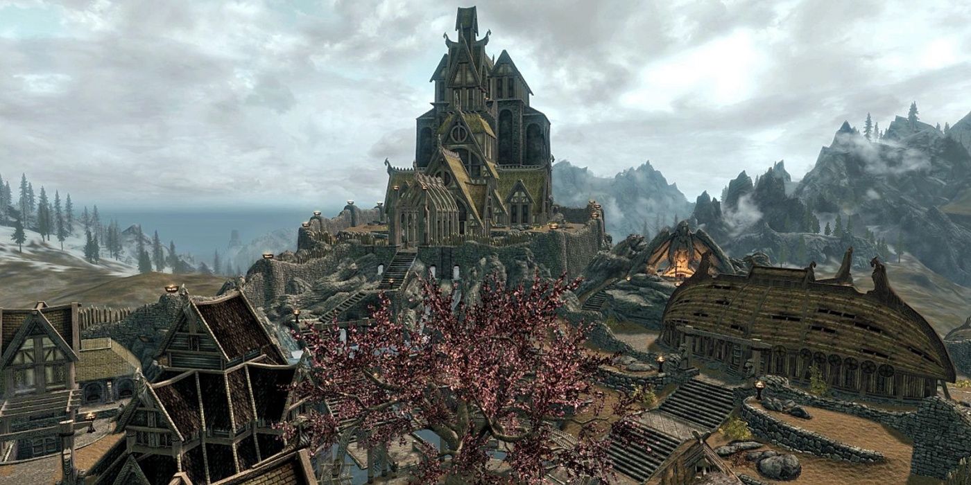 Uma visão panorâmica de Whiterun em Skyrim.