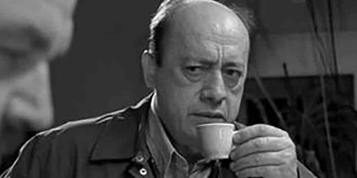 Lieutenant Jérôme Collet sips tea in Da Vinci Code
