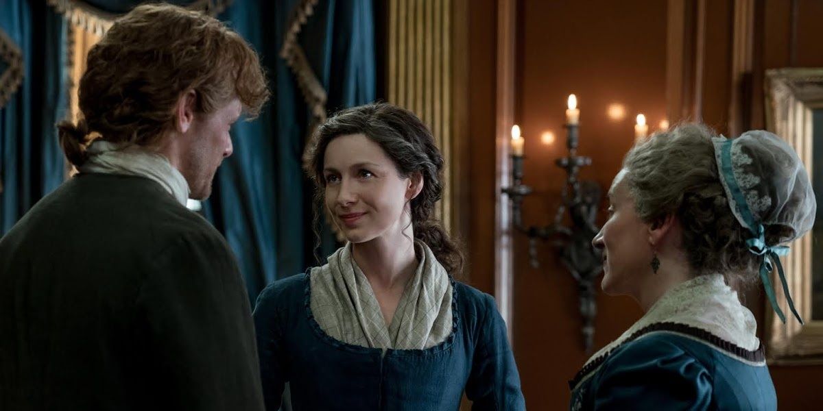 Outlander: Jamie & Claire's First & Last Scene In Each Season