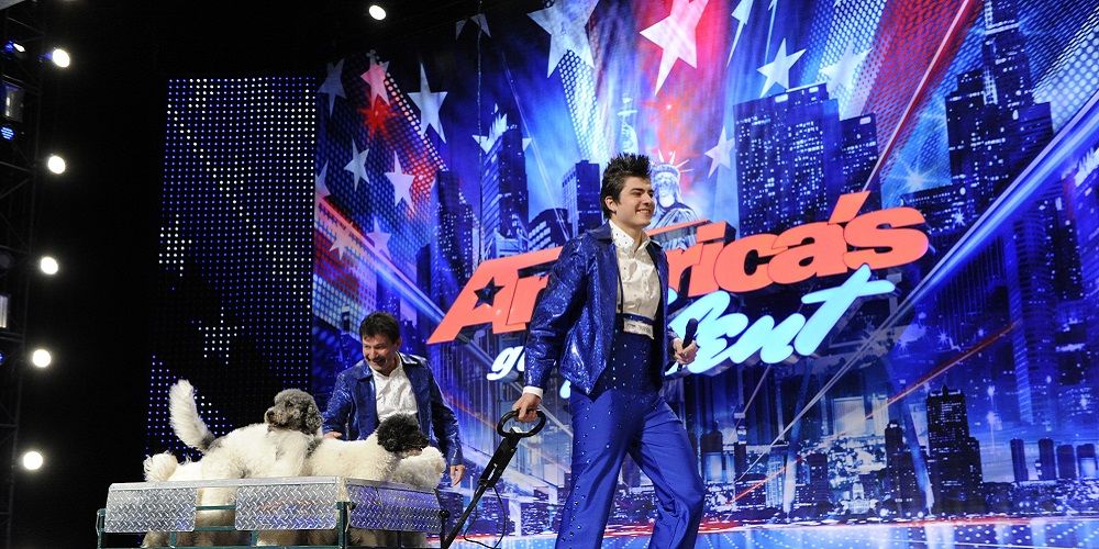 Olate Dogs in America's Got Talent 7