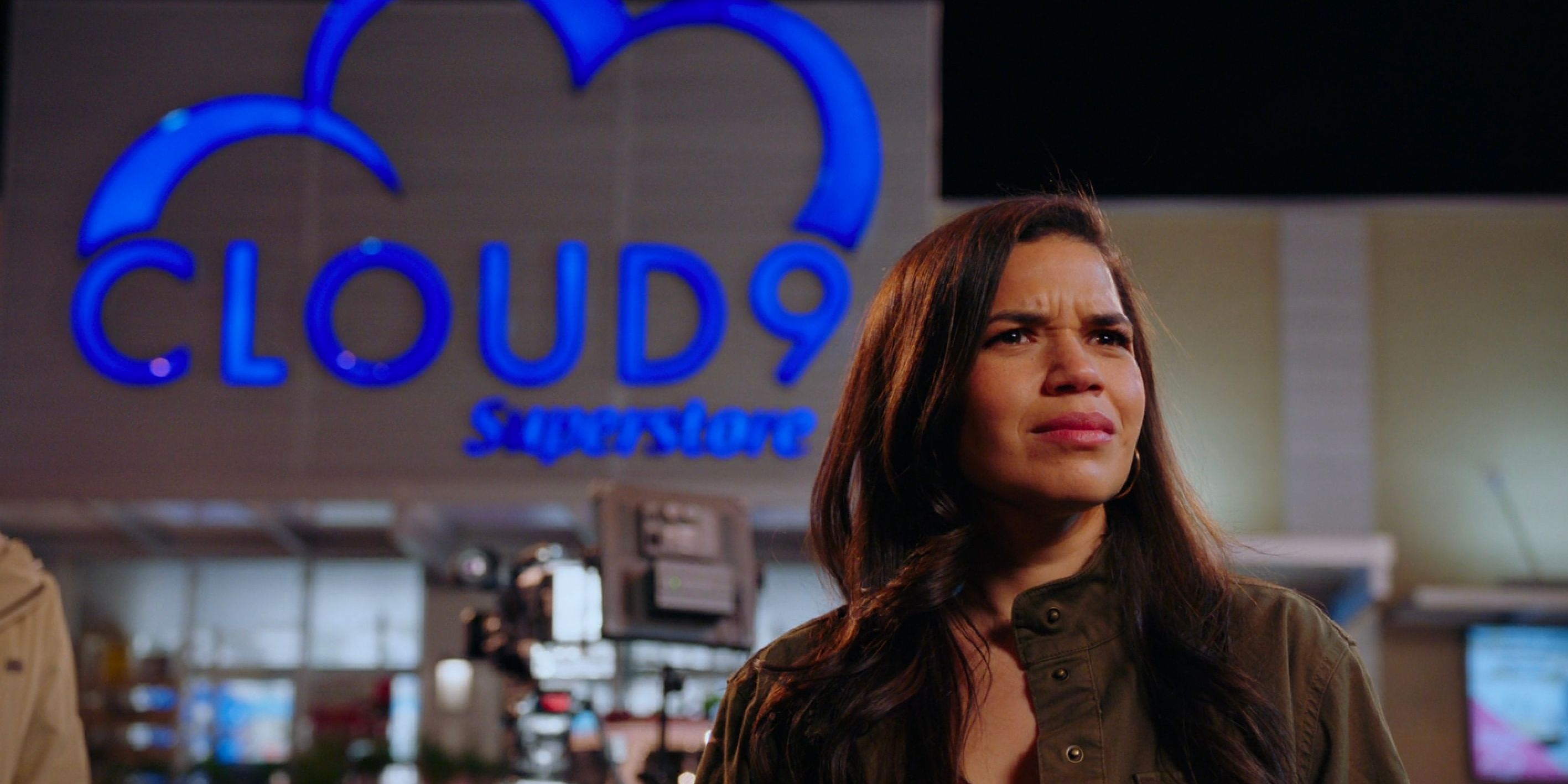 Amy quits her job when she finds out Zephra is closing Cloud 9.