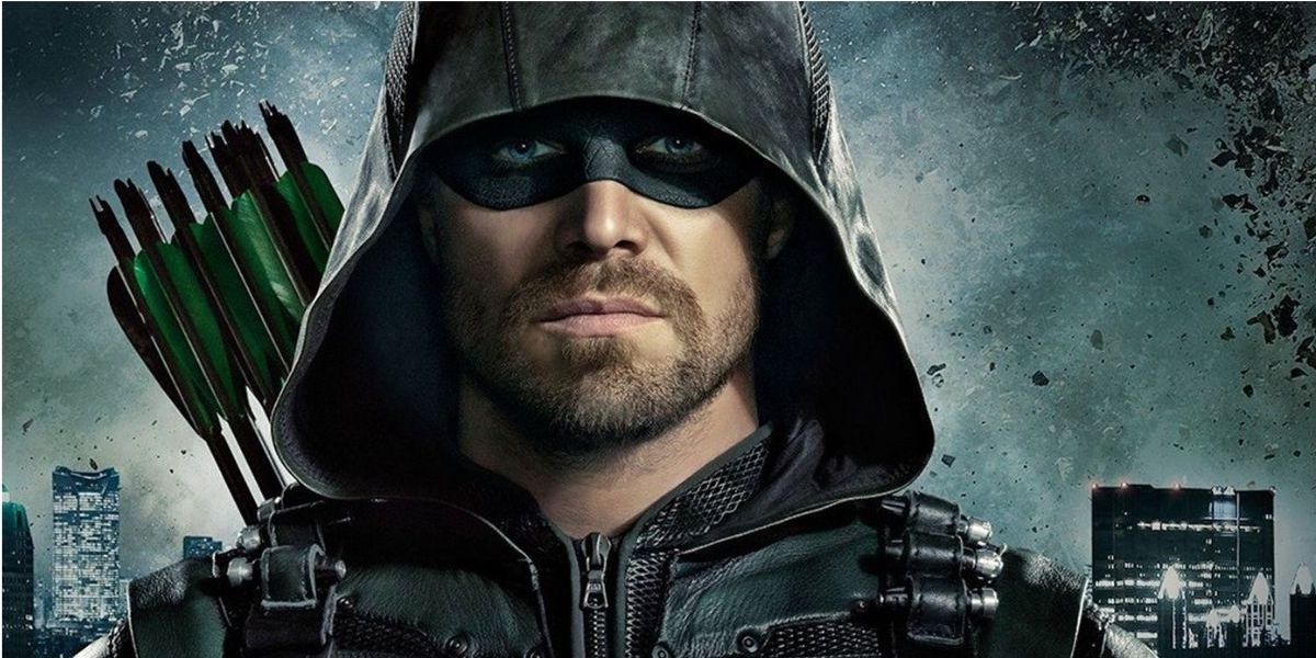 The Green Arrow watches over Star City