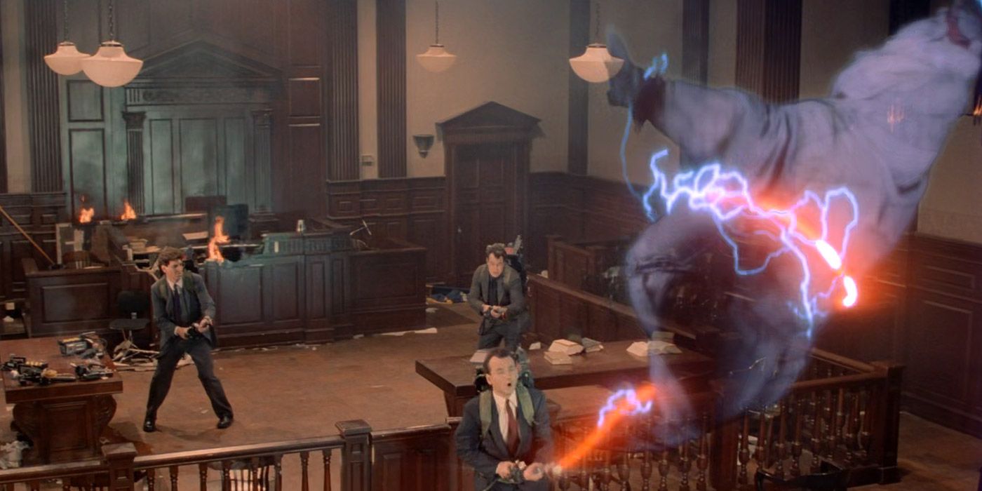 The Ghostbusters capture the ghosts of two death row inmates in Ghostbusters II