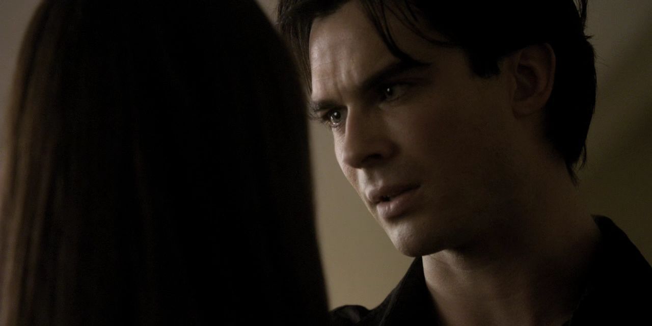 Damon compels Elena in The Vampire Diaries.