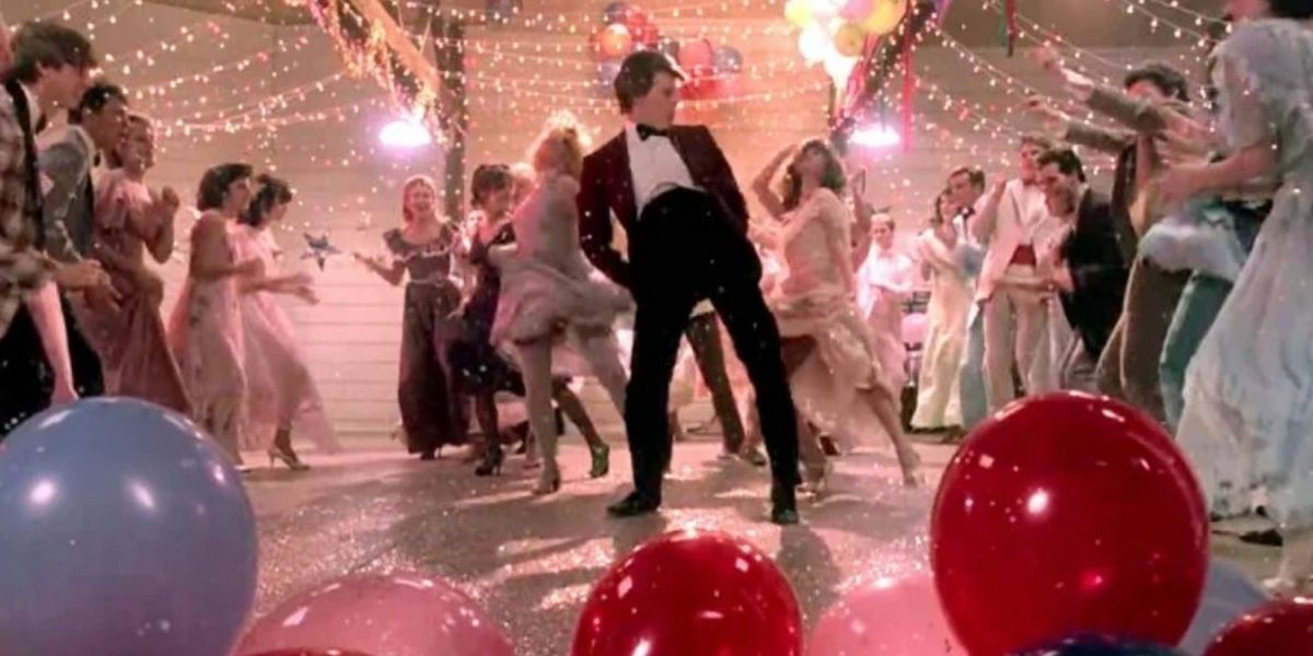 Kevin Bacon dancing in the final scene of Footloose