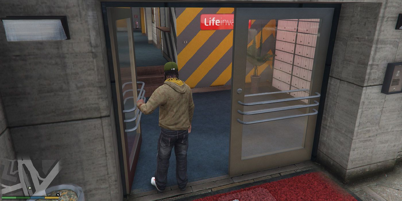 Entering a building in Grand Theft Auto V