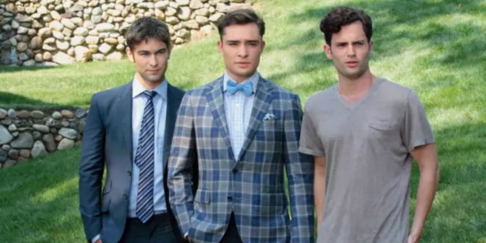 On Gossip Girl Nate Chuck and Dan standing on a lawn looking in the distance