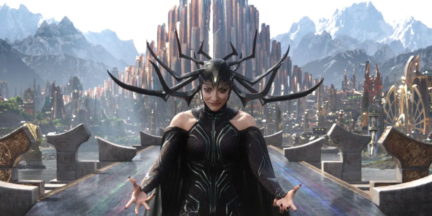 Hela attacking Asgard in her battlesuit