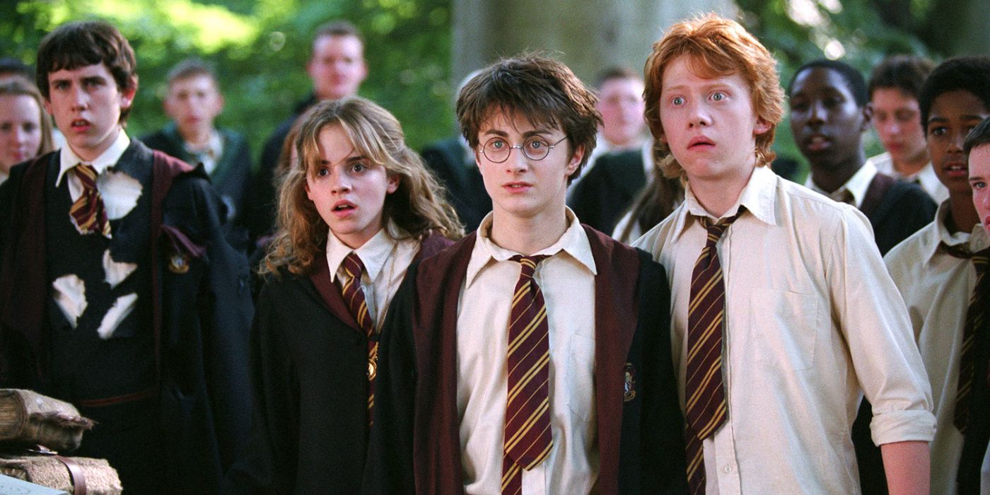 Hermione, Harry and Ron look on in DADA class