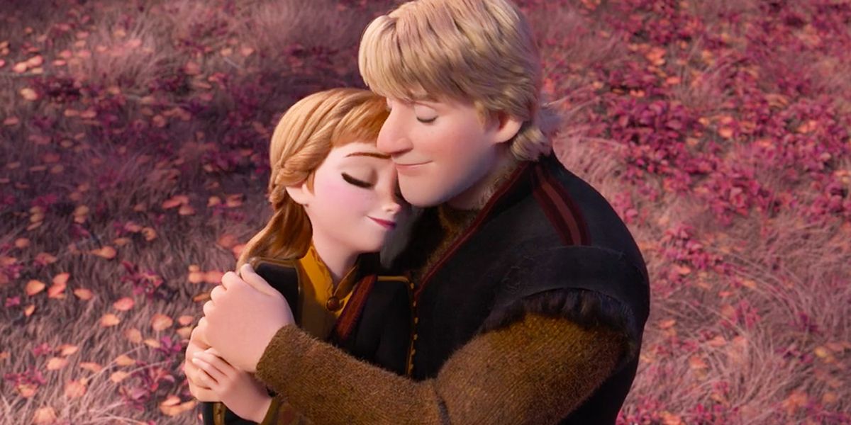 Anna e Kristoff se abraçando em Frozen 2