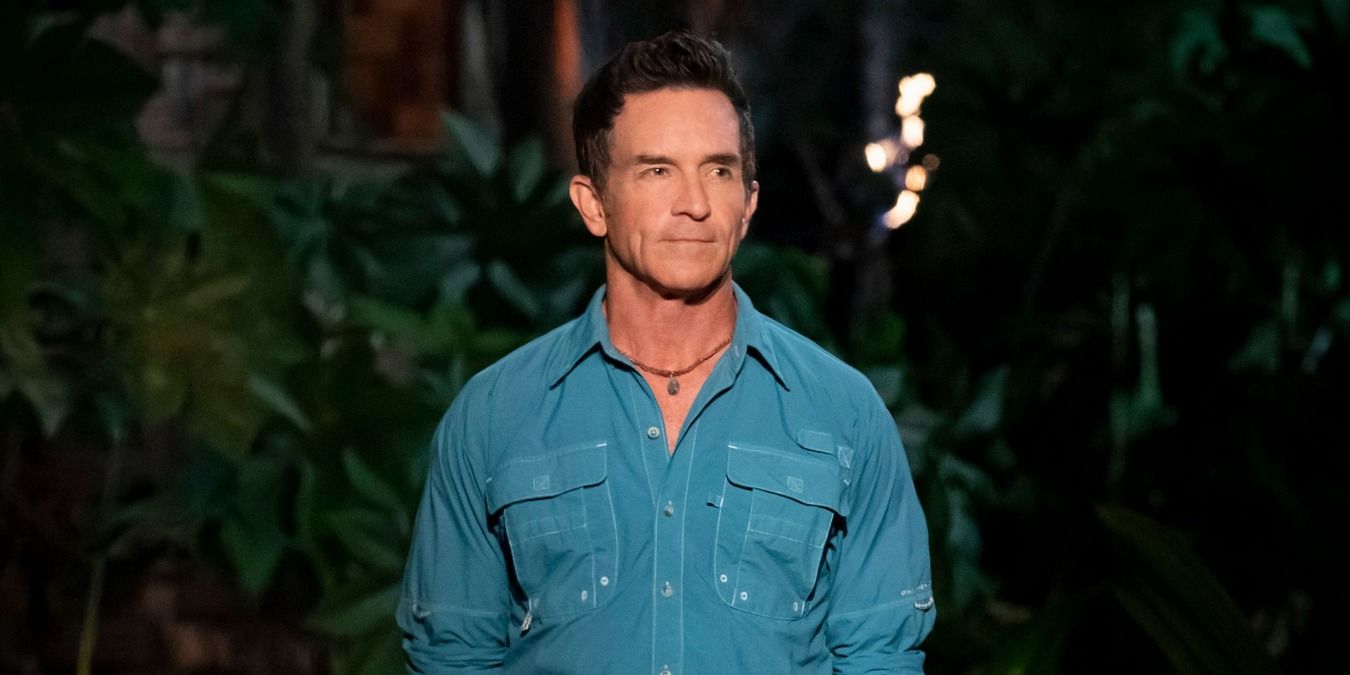Jeff Probst standing at tribal council