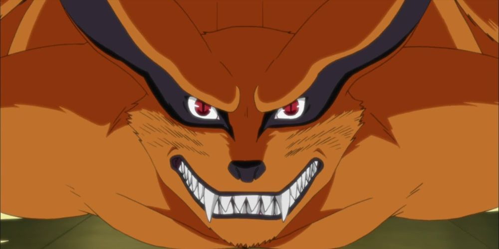 Kurama baring his teeth in Naruto