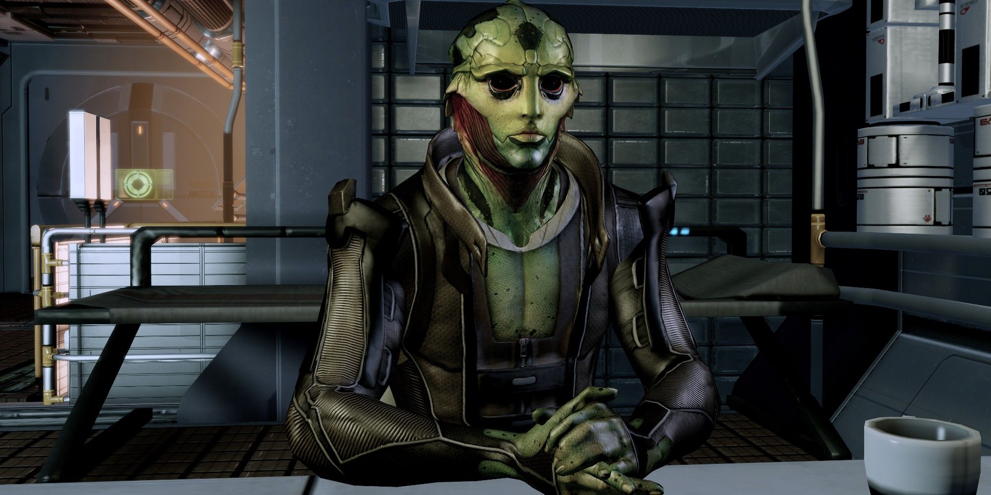 Thane di tempat tinggalnya di Life Support di atas kapal Normandia di Mass Effect 2