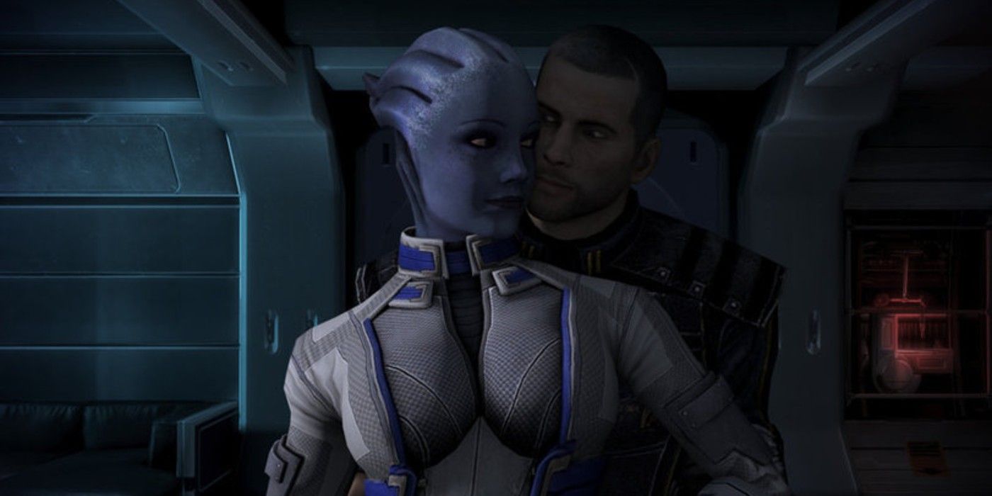 Shepard embraces Liara in Mass Effect 3