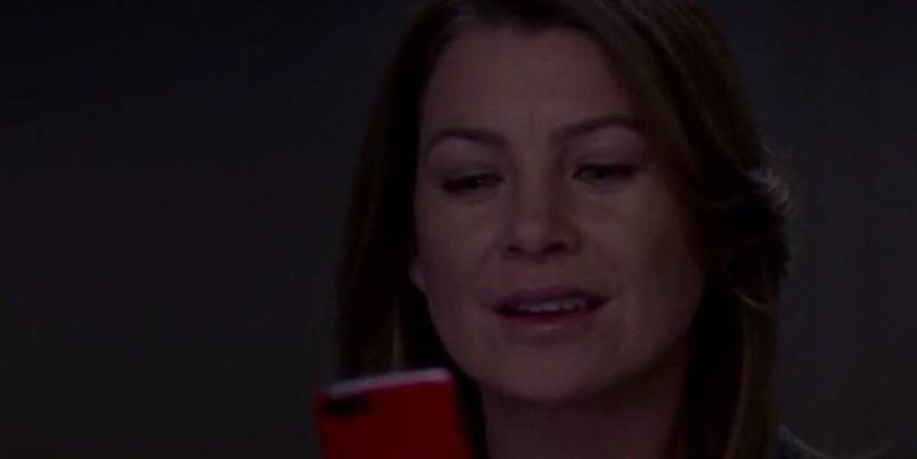 Meredith Grey calling the Grey Sloan reception desk