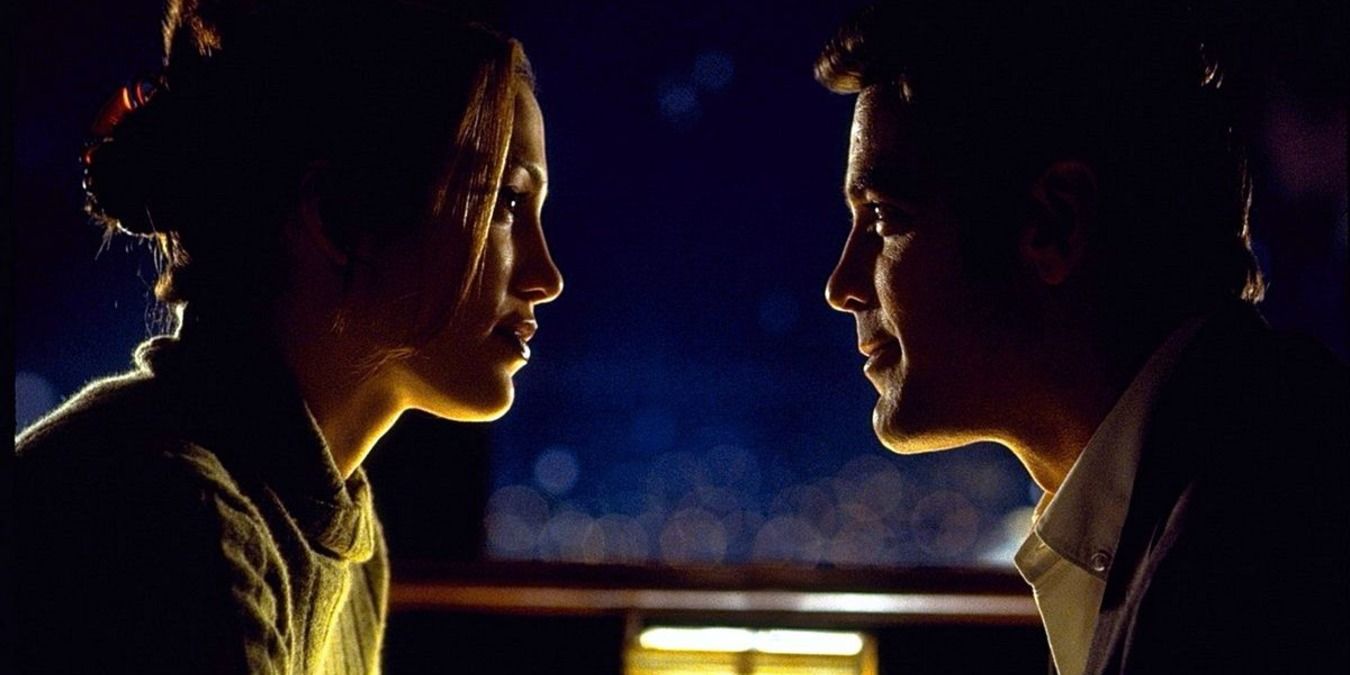 Out of Sight Jennifer Lopez and George Clooney as Karen and Jack, looking at each other in the night