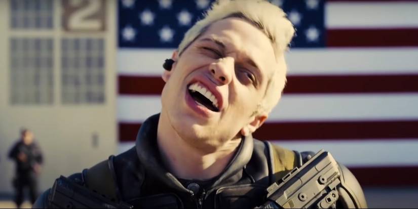 Blackguard (Pete Davidson) bending his neck in The Suicide Squad