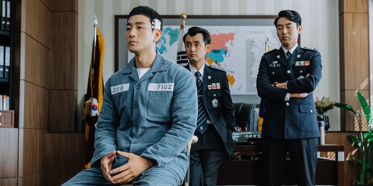 Je-Hyeok in Chief of police's office in Prison Playbook
