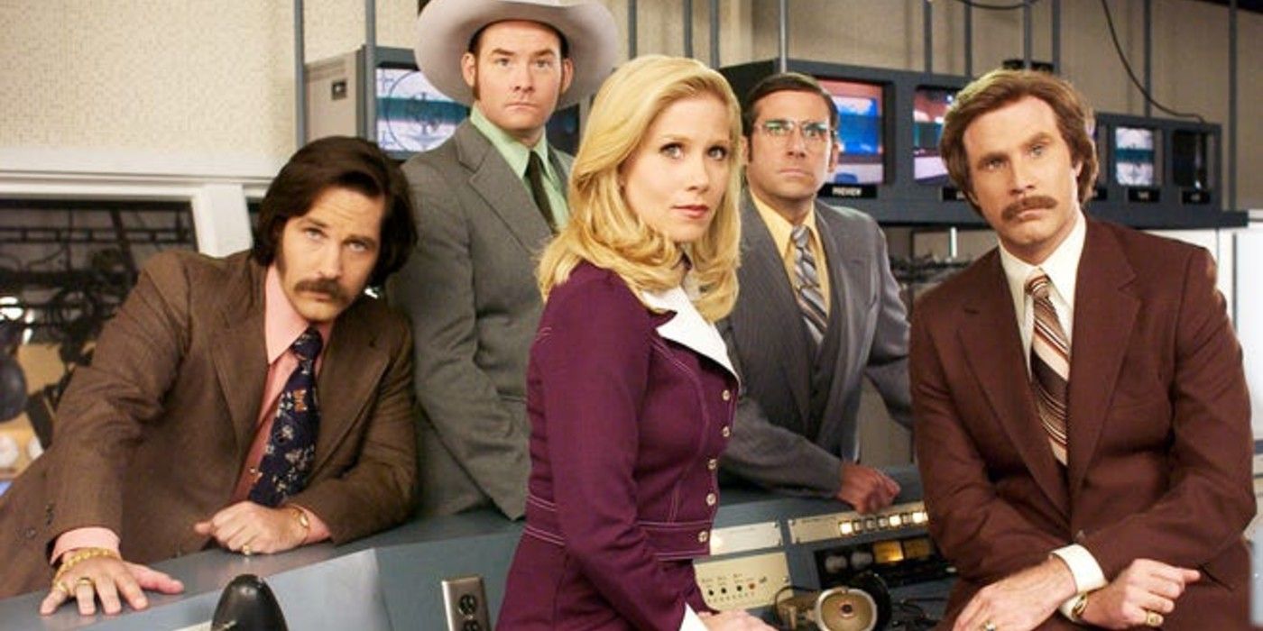 The news crew of Anchorman together in the news room
