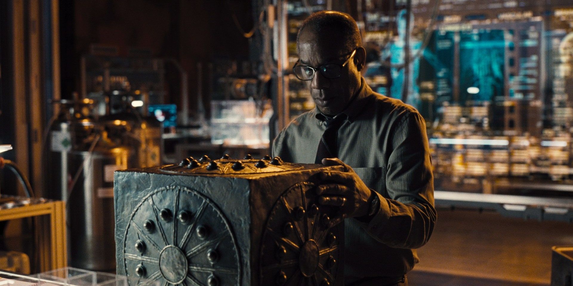 Silas Stone in the lab looking at the human Mother Box in its case in Zack Snyder’s Justice League