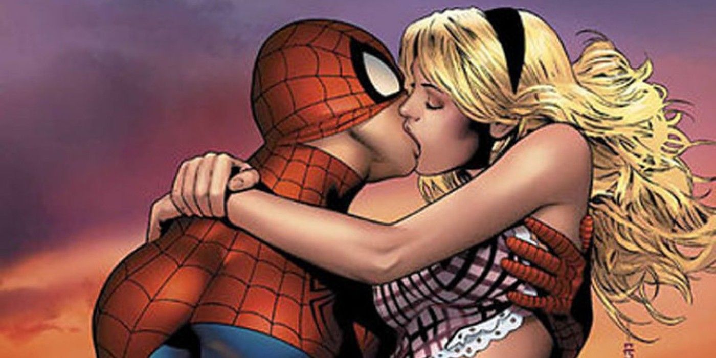 Spider-Man and Gwen Stacy kissing in Marvel Comics