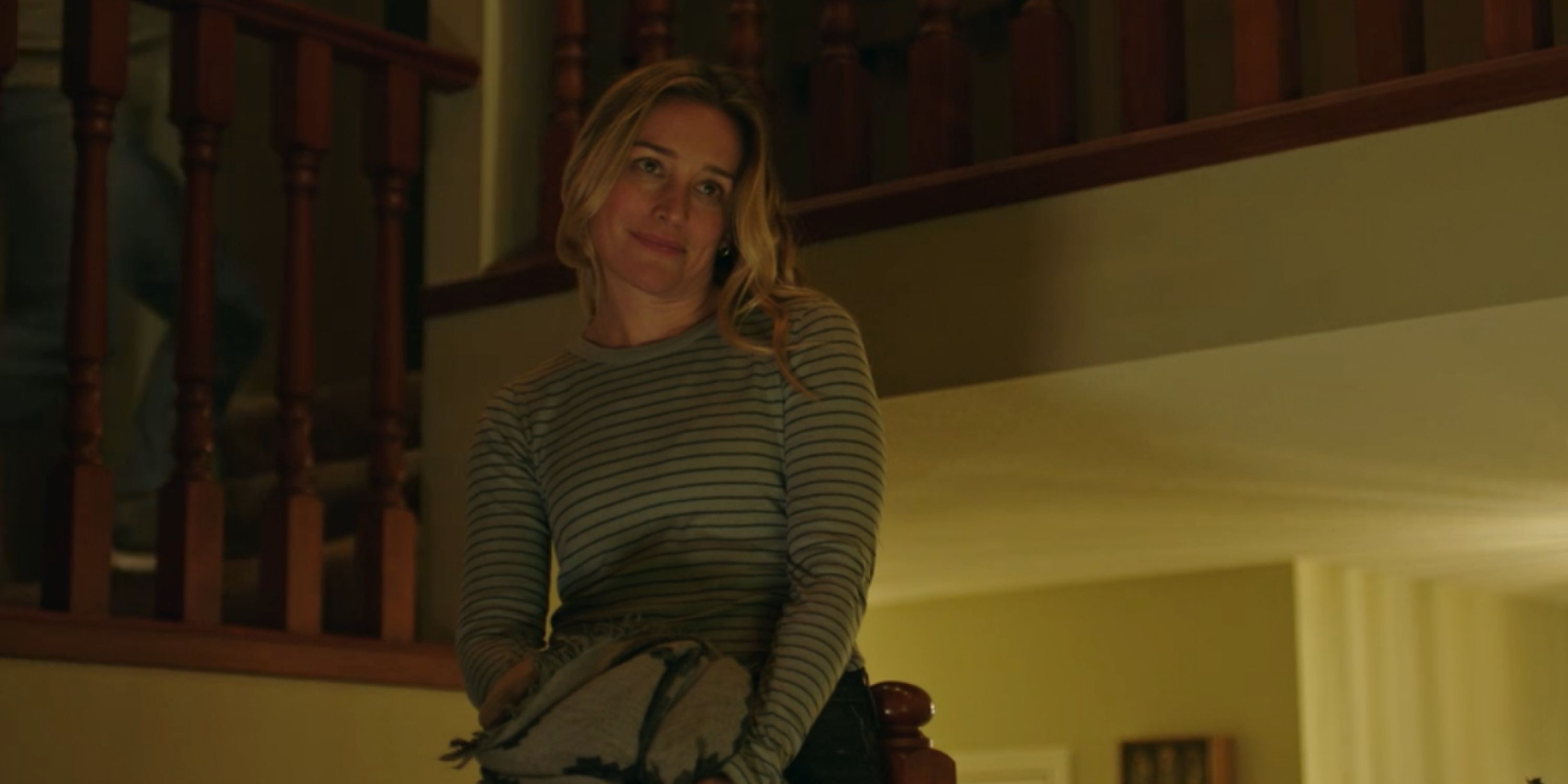 Piper Perabo as Angela Carlyle in Spontaneous