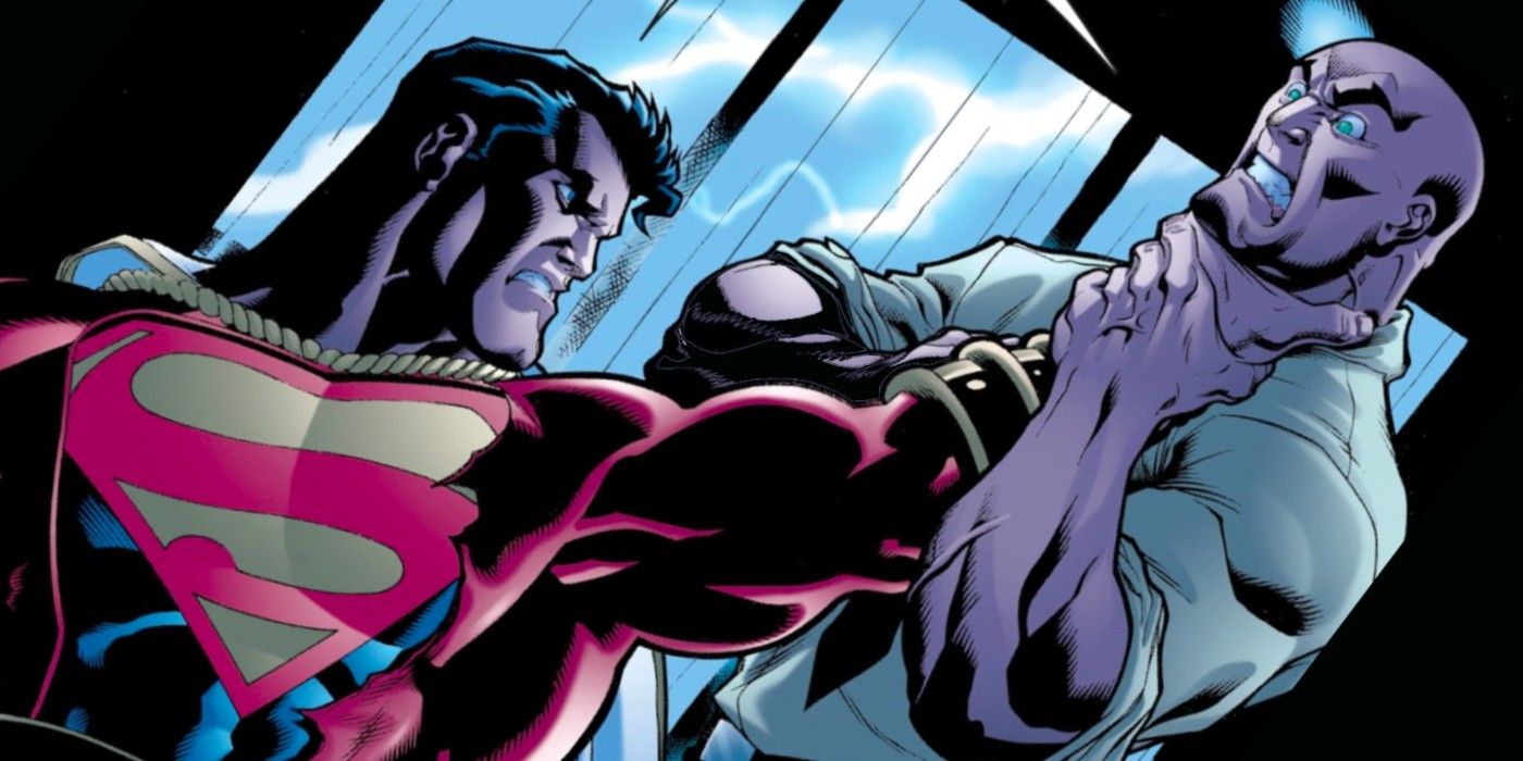 Superman holding Lex Luthor