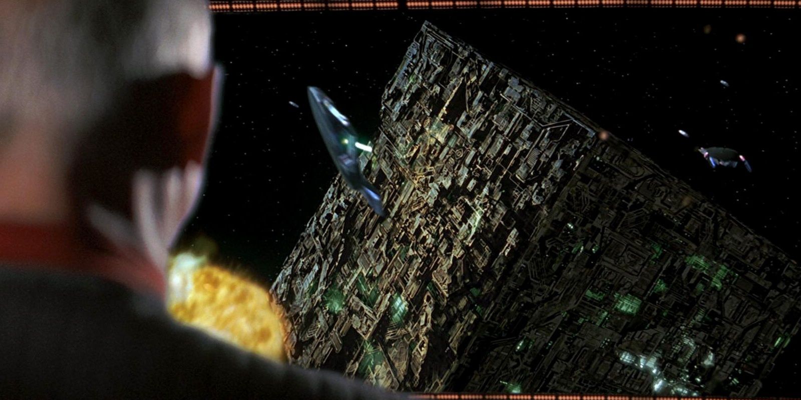 Picard overlooking two Starfleet ships