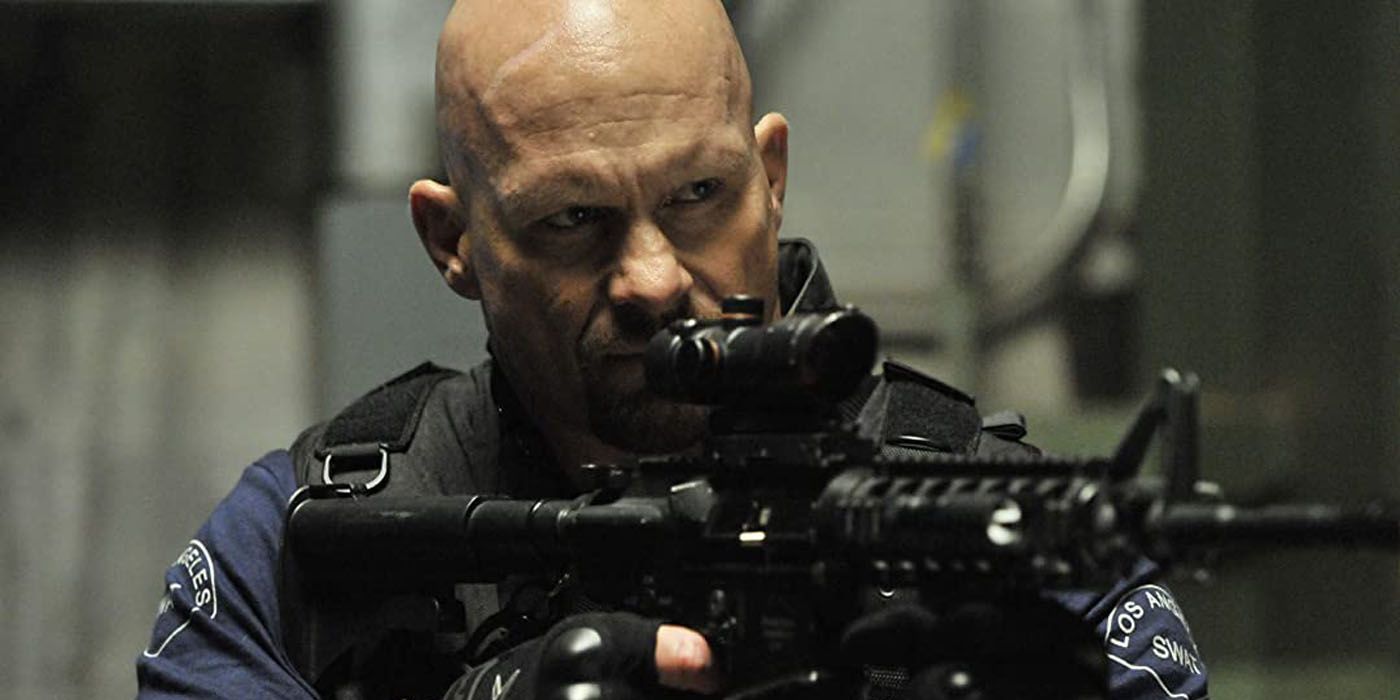 Steve Austin as a police officer in Tactical Force.