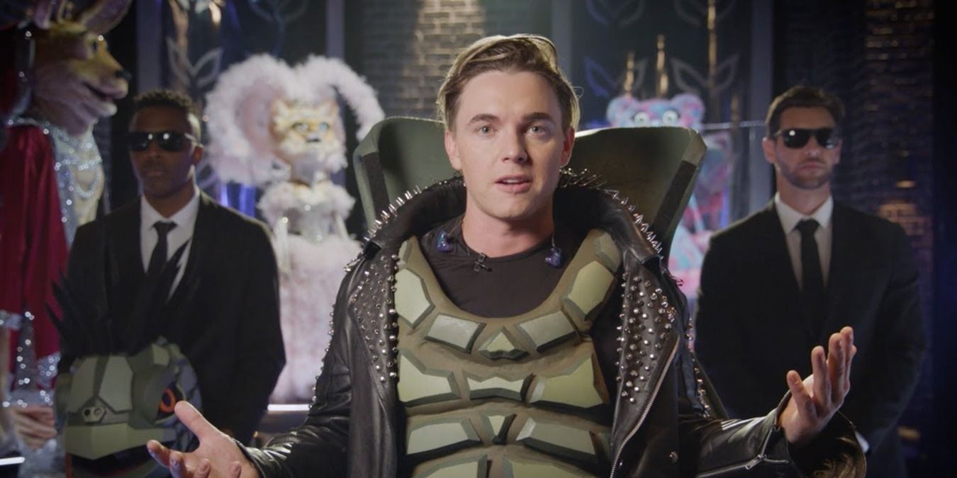 The Masked Singer Jesse McCartney backstage without a mask as Turtle