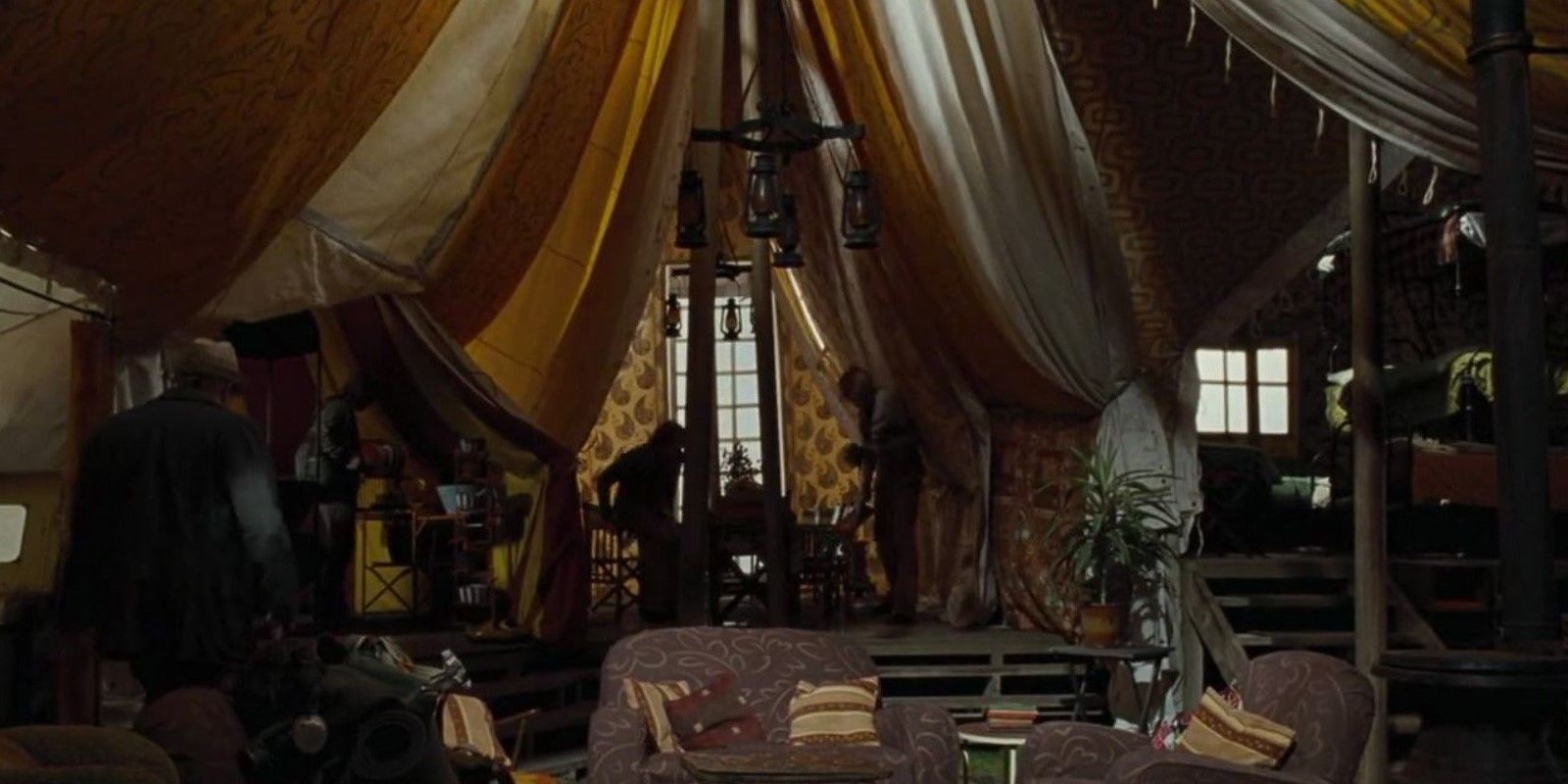 A tenda dos Weasley.