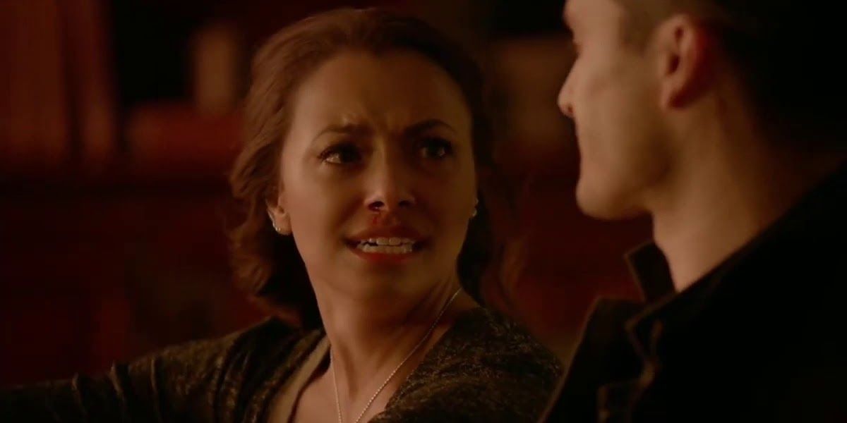 Bonnie talks to Enzo as she is concerned she won't be able to come through on her plan as Hellfire approaches. (The Vampire Diaries)