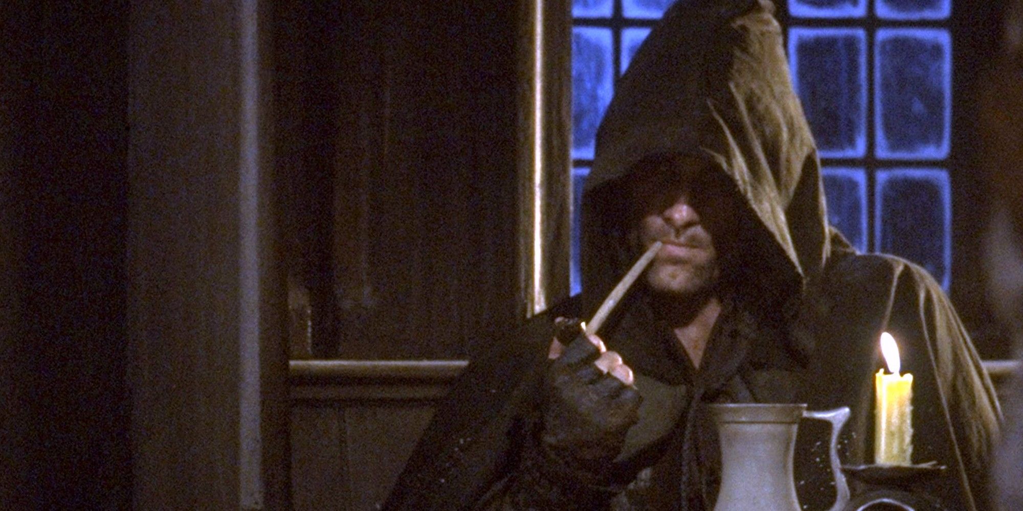 Viggo Mortensen as Aragorn Strider in Lord of the Rings