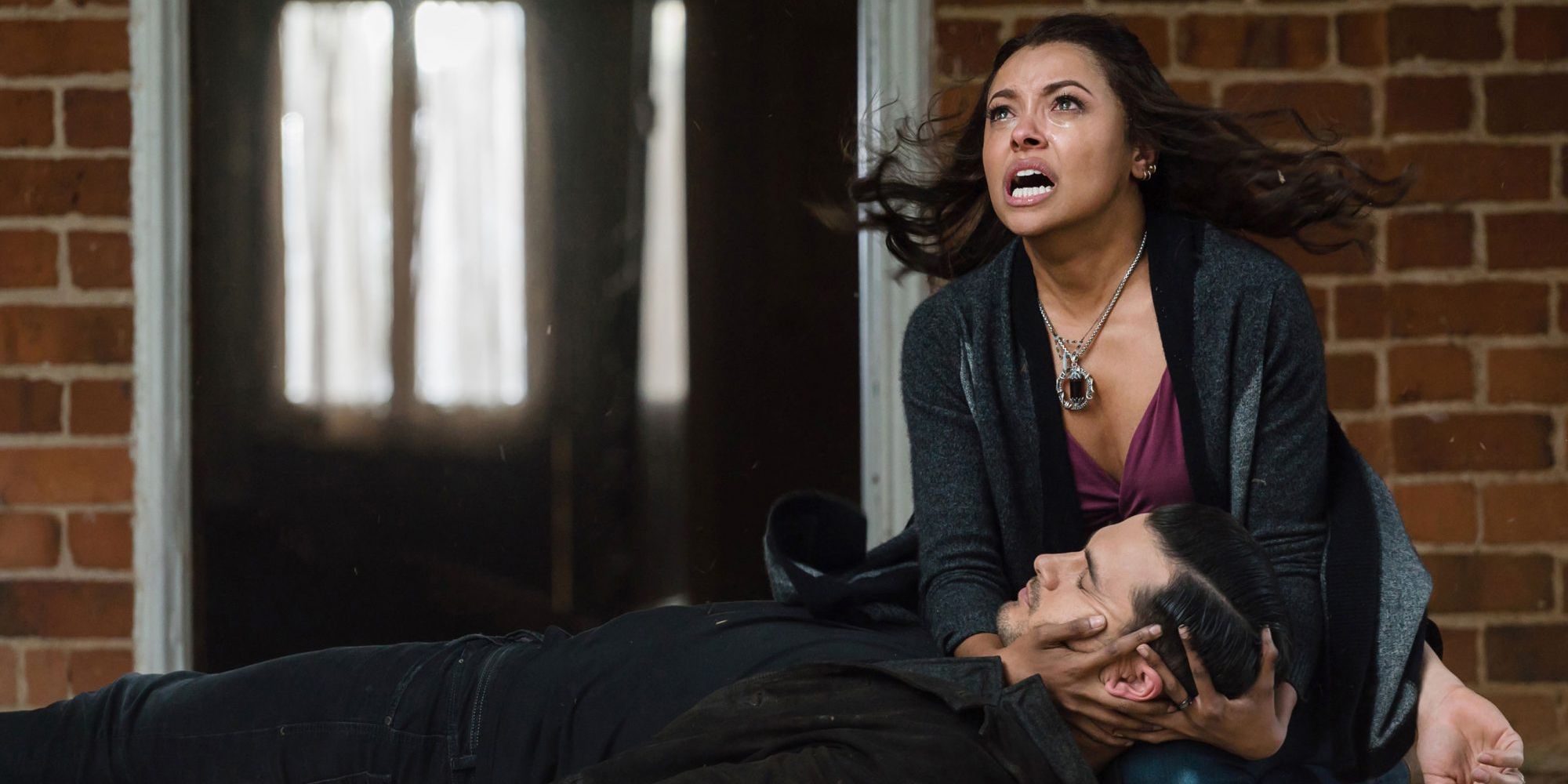 Bonnie screams after Enzo dies on The Vampire Diaries