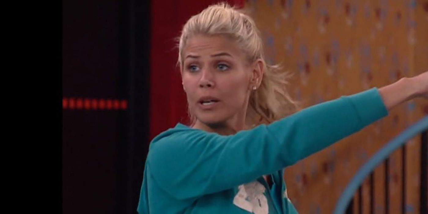 Keesha from Big Brother pointing to the left with an angry look on her face