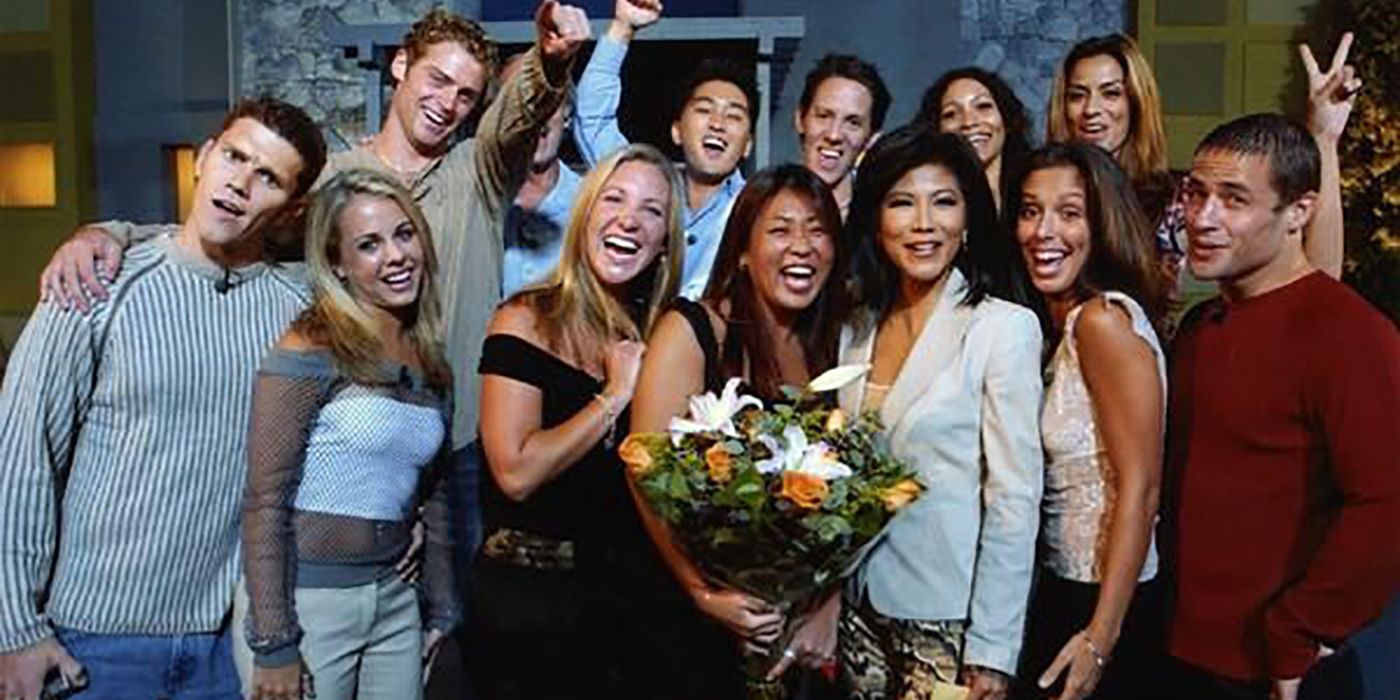 Big Brother season 4 cast posing with Julie Chen on finale night