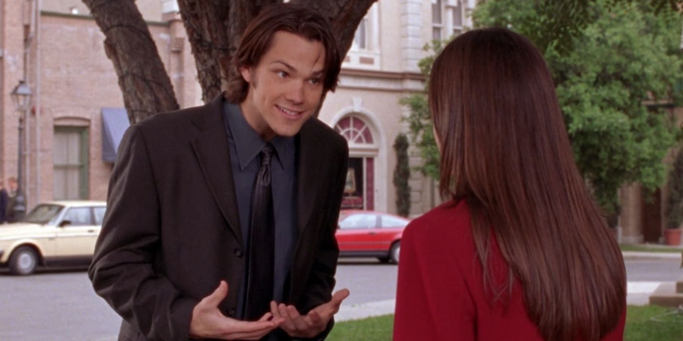 Dean tells Rory that he's engaged on Gilmore Girls
