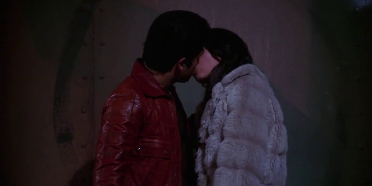 Fez and Jackie share their first kiss in That '70s Show 