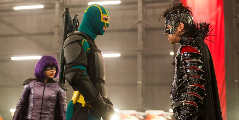 Kick Ass (Aaron Johnson) and Hit Girl (Chloë Grace Moretz) confronting Red Mist (Christopher Mintz-Plasse) in Kick Ass 2.