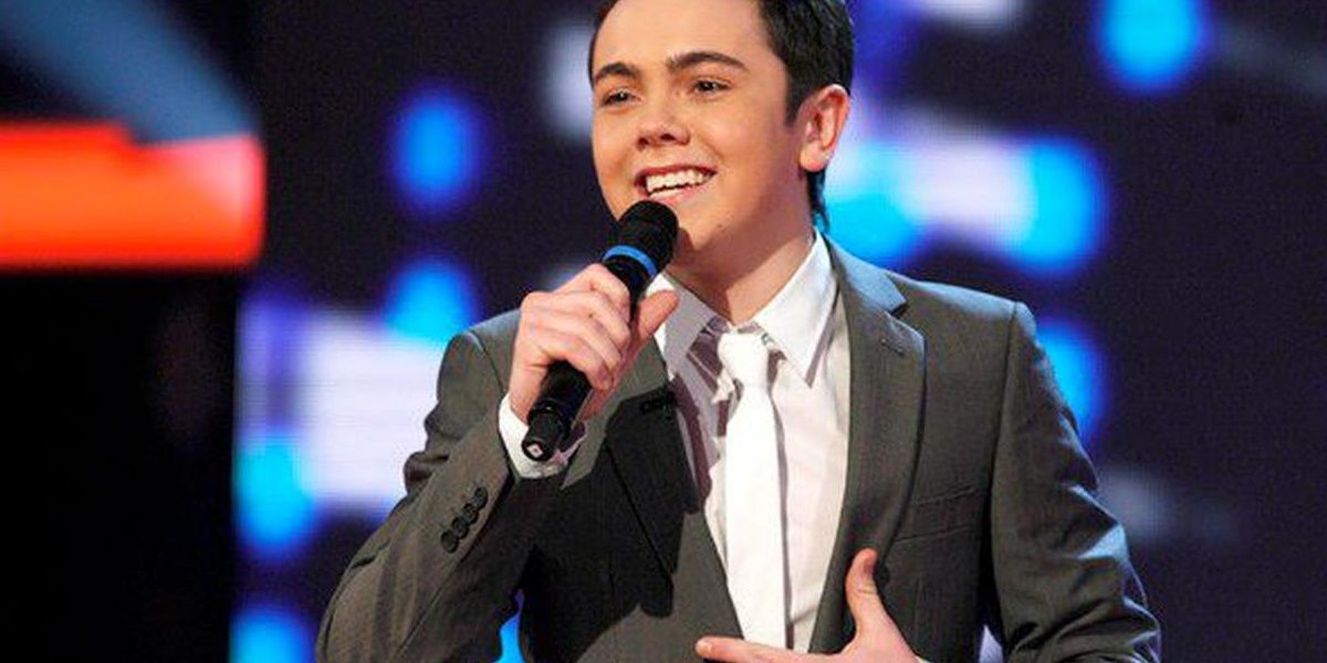 Ray Quinn singing on The X-Factor