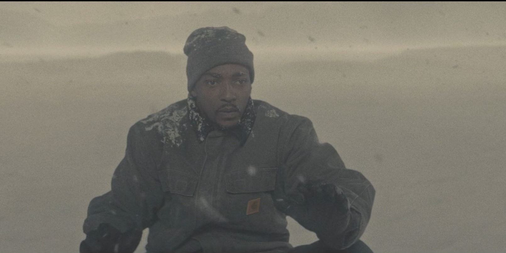 Anthony Mackie as Steve travels to the Ice Age in Synchronic