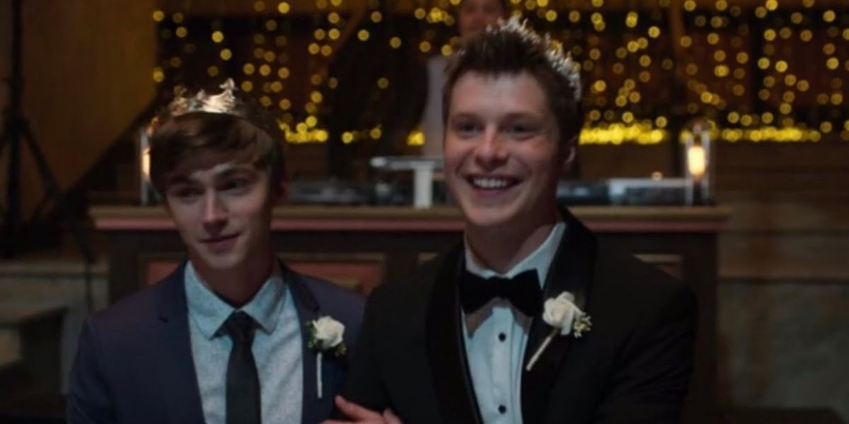 Alex and Charlie crowned Prom Kings in 13 Reason Why
