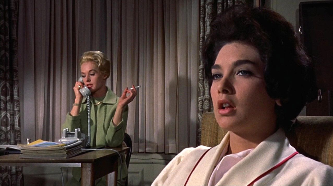 The two leading actresses in Alfred Hitchock's The Birds.